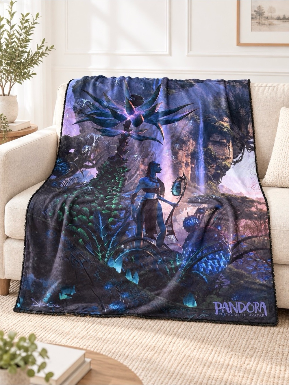 Disney Parks Pandora Avatar Na’vi Blanket Blanket Throw Fleece 60”x72 Logo